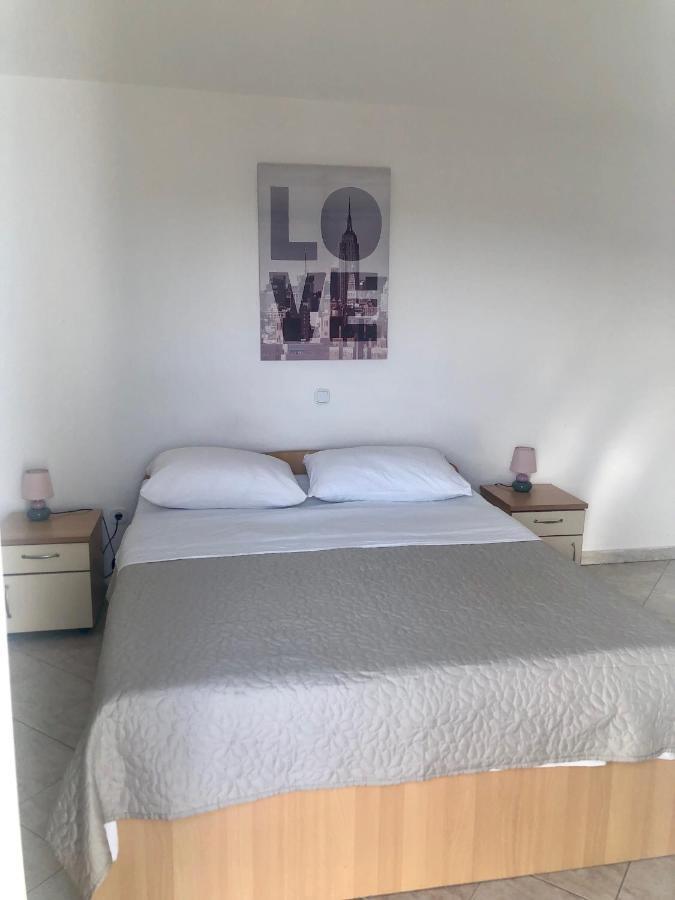 Apartmani Leona Bibinje Luaran gambar